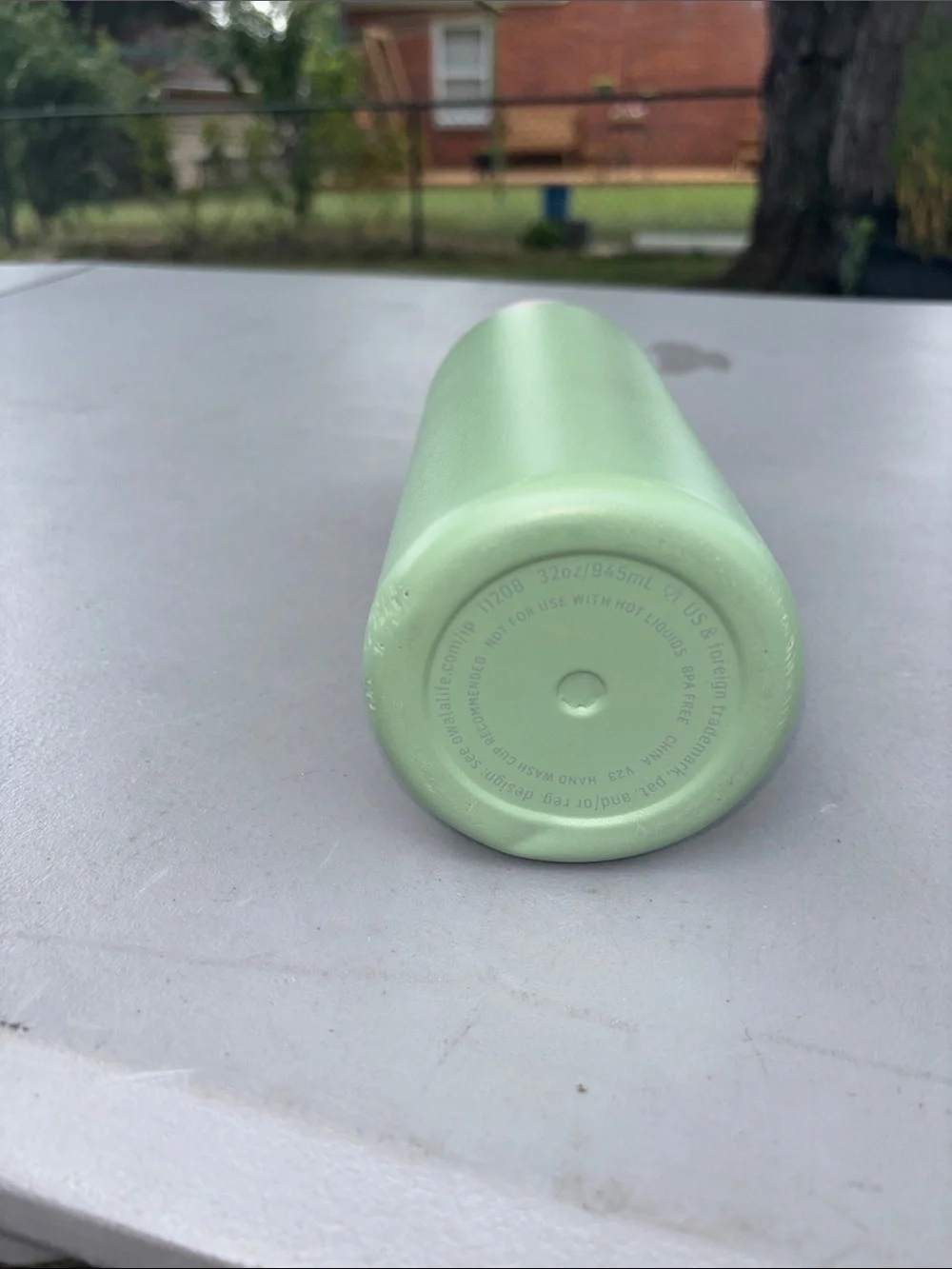 Owala Mint Green Stainless Bottle with Pink Accent. Water bottle 32 Oz